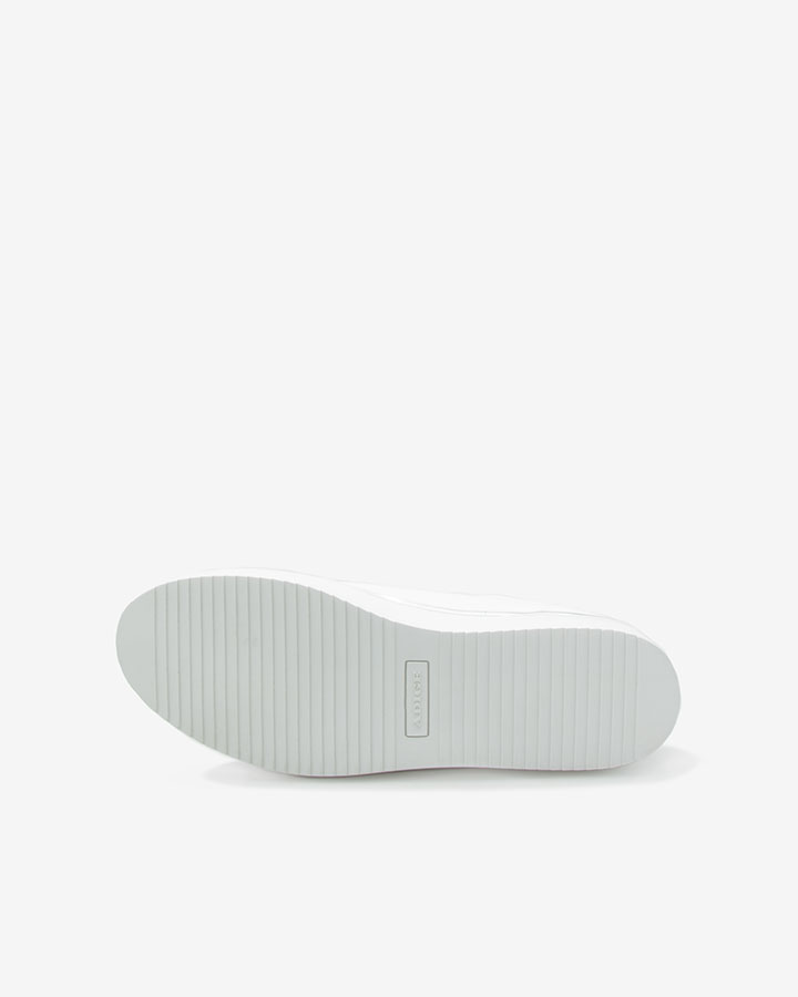 Basket blanche chic deals