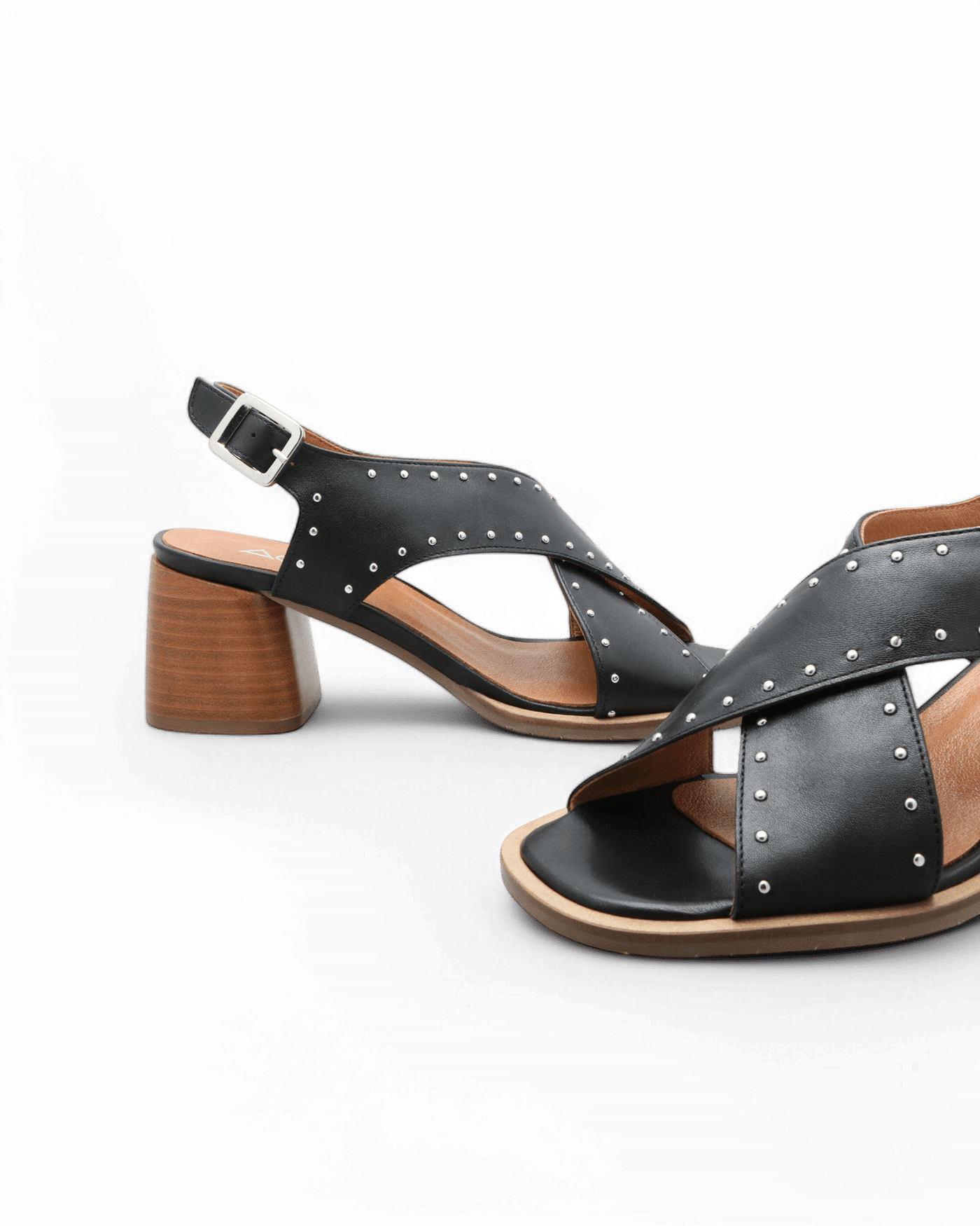 Sandales brides croisées noires Romy adige