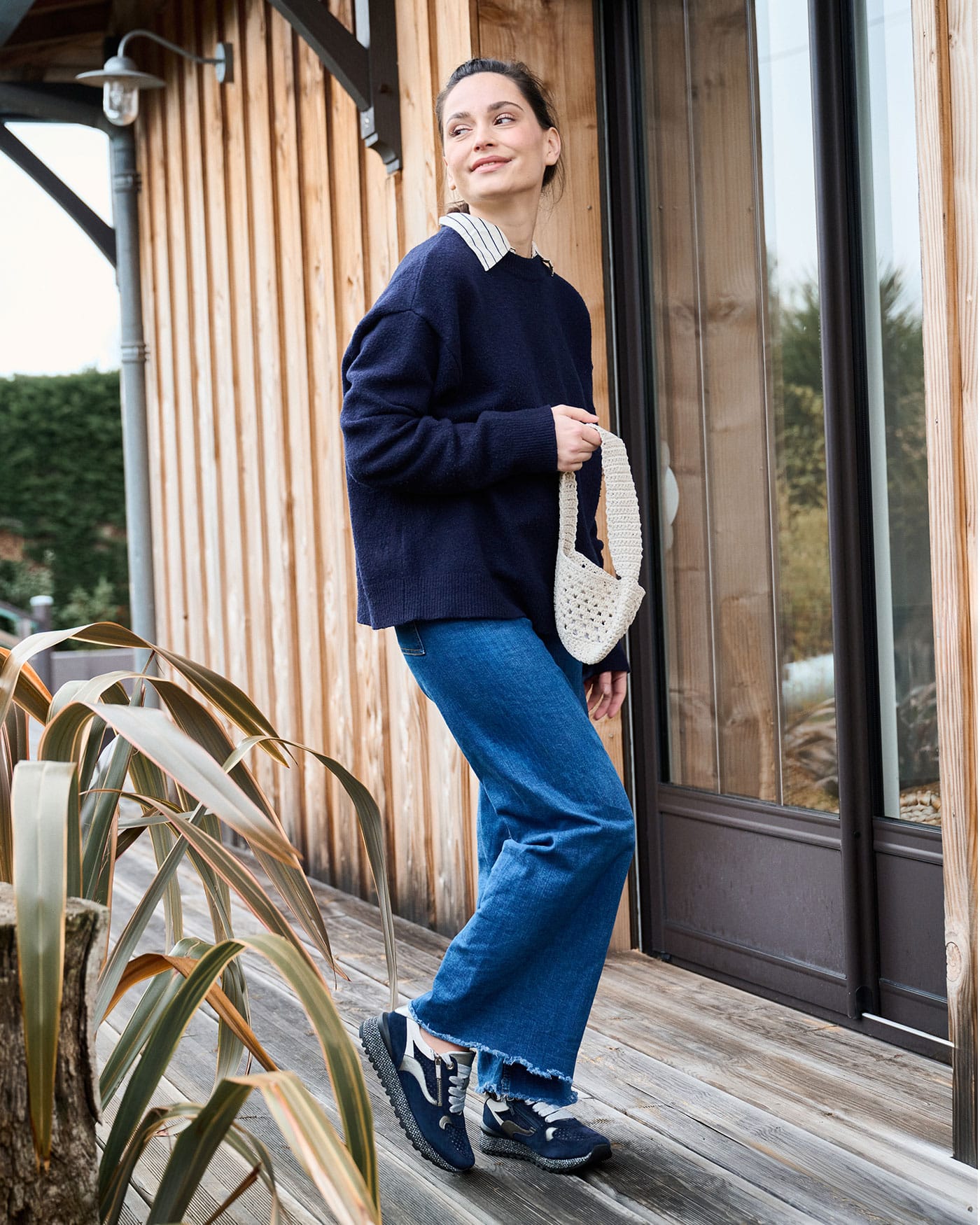 Baskets lacets bleu marine Yoko adige