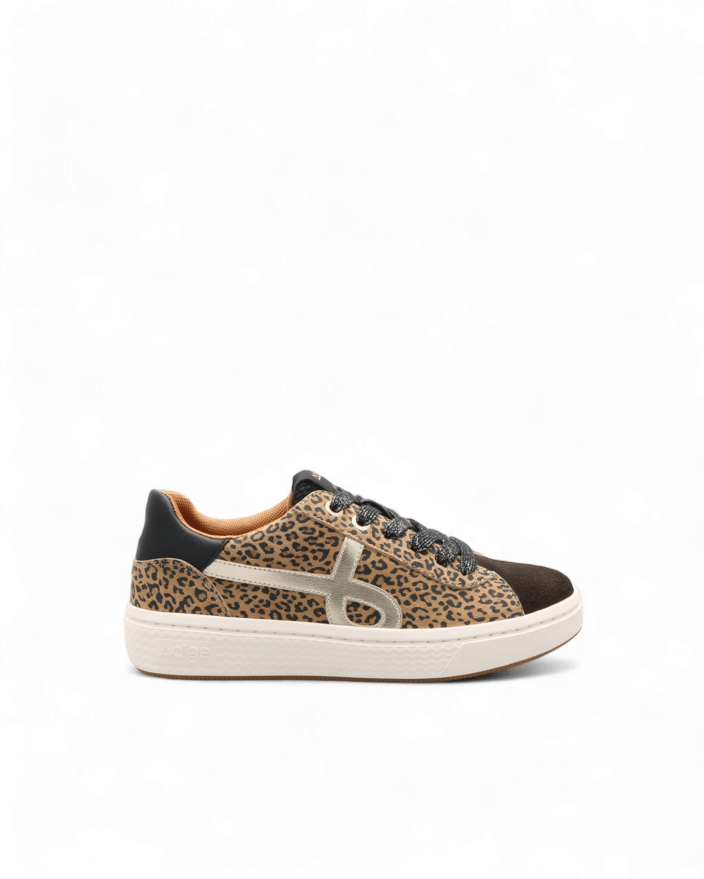 Basket leopard femme