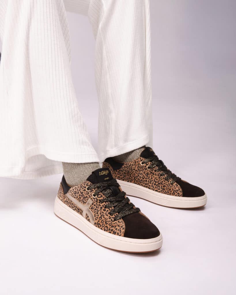 Basket leopard femme