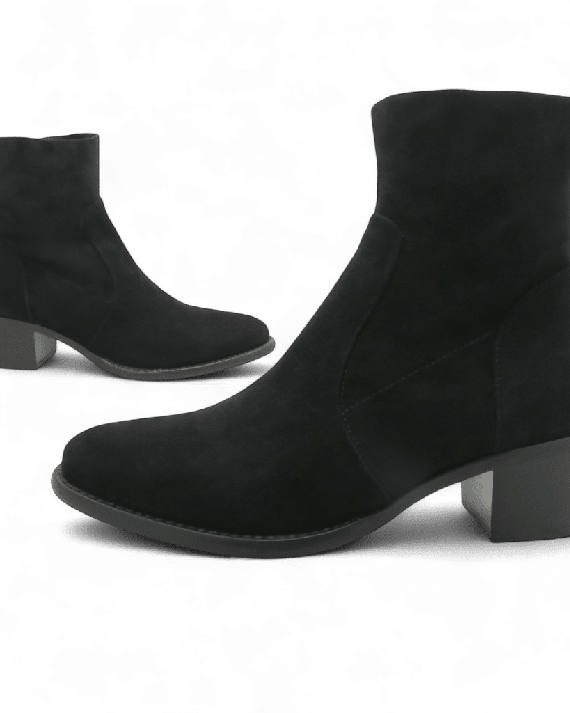 Bottine en daim noir