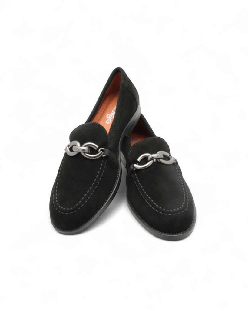 Mocassin daim noir femme