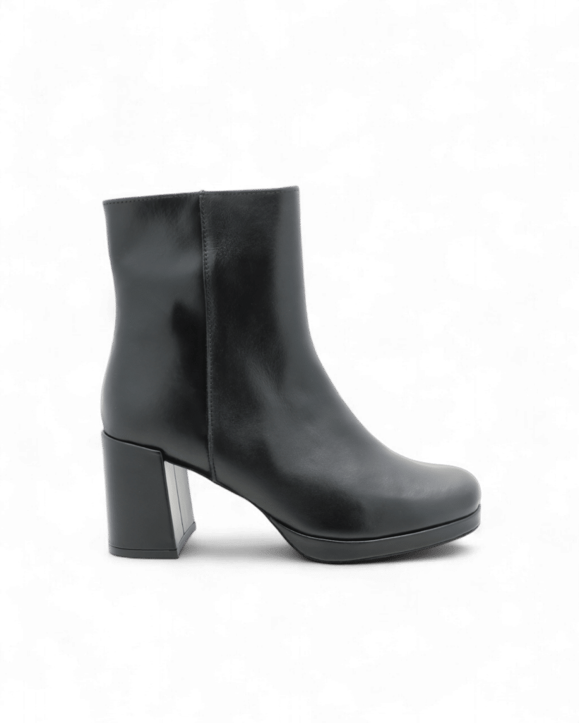 Bottine noir a talons