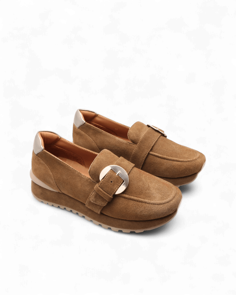 Basket femme daim camel Yux adige