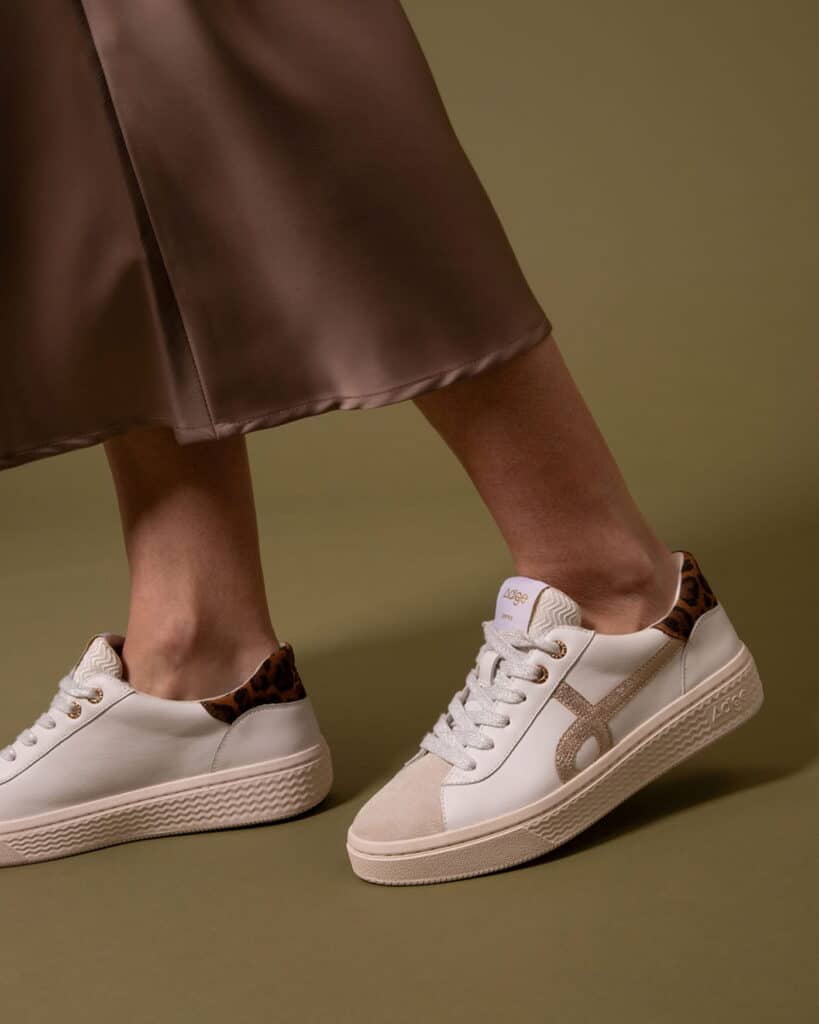 Basket blanche et dorée femme