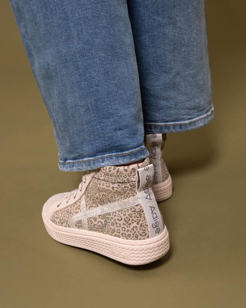 Basket montante femme léopard