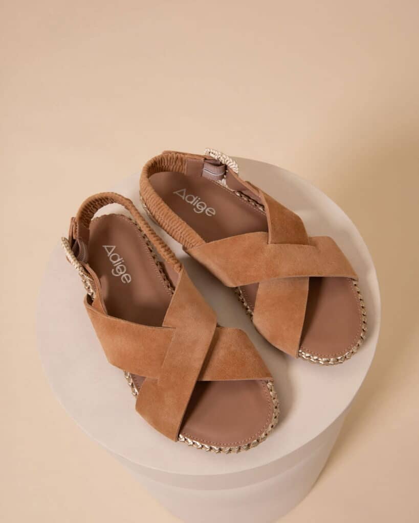 sandales à brides camel