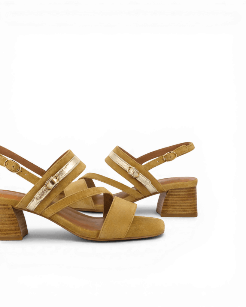 Sandale à talon camel
