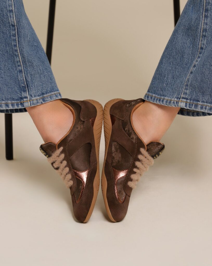 Basket chocolat femme en cuir suédé Dragon