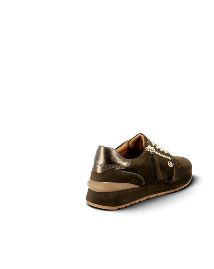 Basket femme en cuir velours chocolat à semelle gomme Yapo