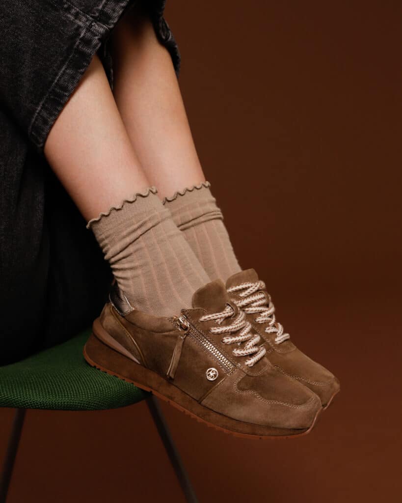 Basket femme cuir velours noix Yapo